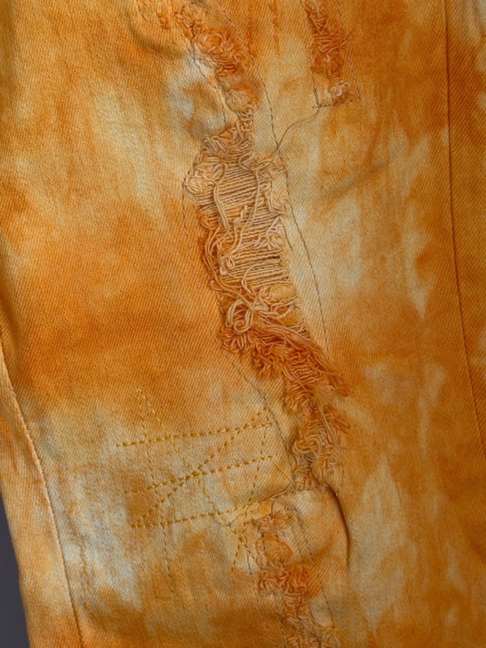 Valabasas Yellow Orange Tie Dye Skinny Jeans Distressed Button Hem Size 38 NWOT - Picture 4 of 10